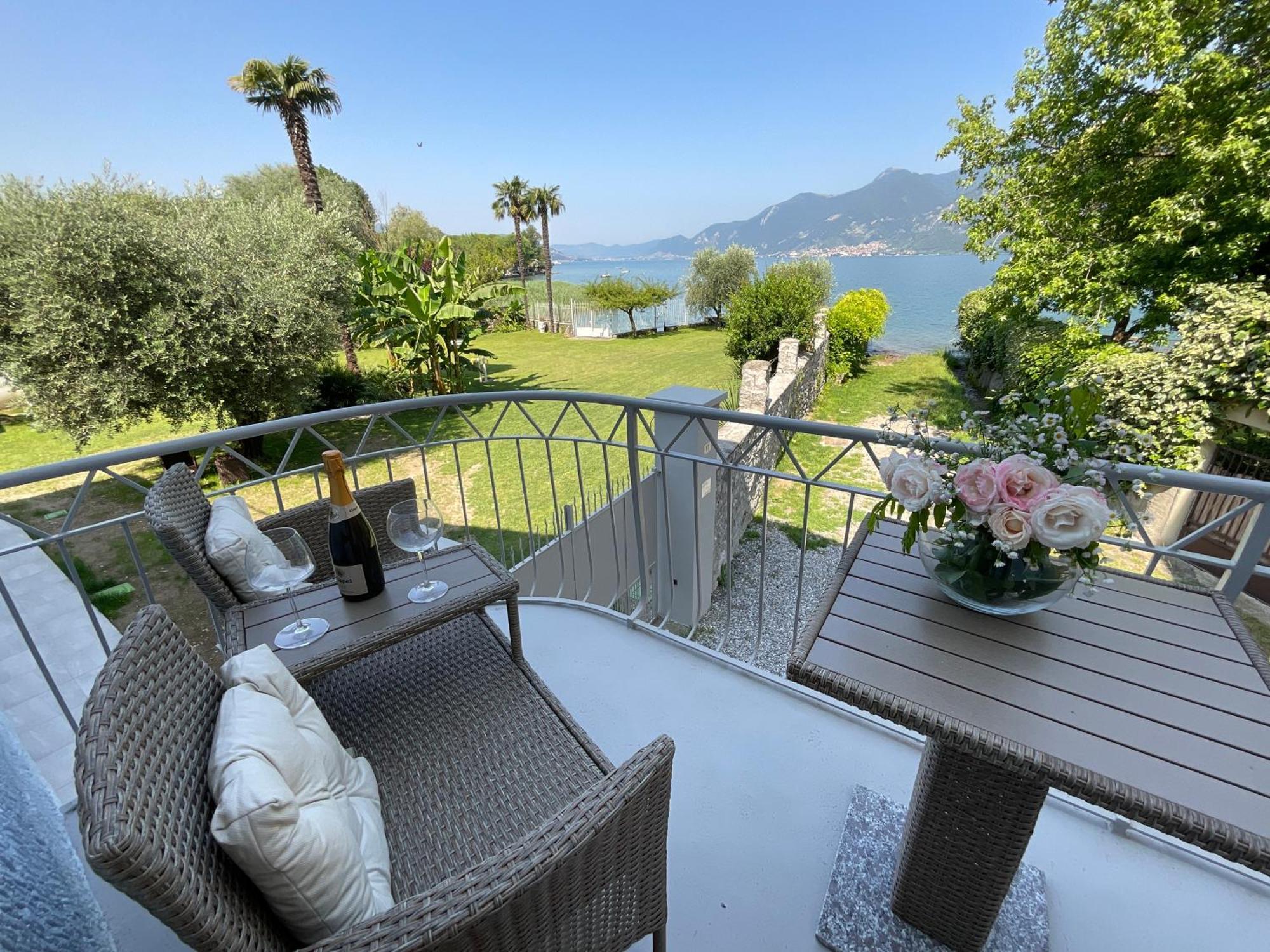 Villa Franca Pilzone Екстериор снимка